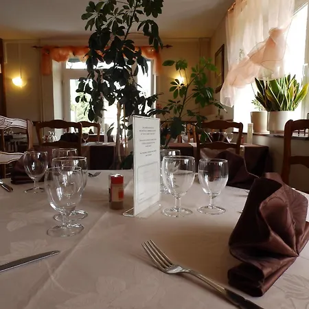 Logis Restaurant Les Cevennes 2*
