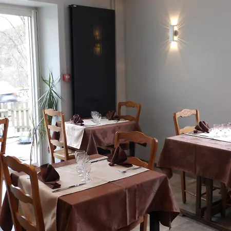 Logis Restaurant Les Cevennes Szálloda