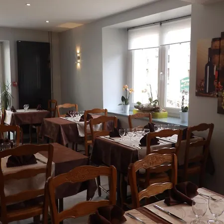 Logis Restaurant Les Cevennes Szálloda Saint-Cirgues-en-Montagne
