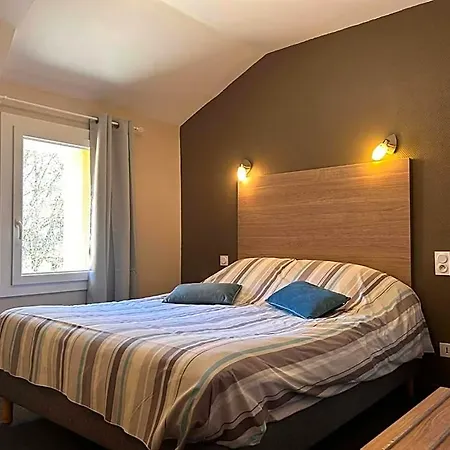 Les Cevennes Hotel 2*