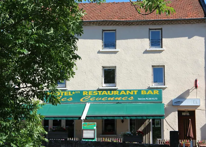 Hotell Logis Restaurant Les Cevennes